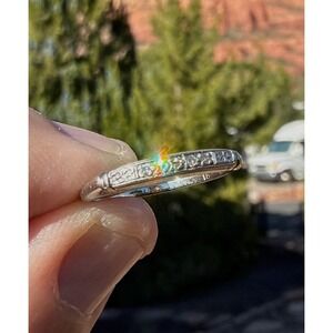 Antique 18k Solid White Gold Natural Diamond Ring - Row Engraved Band Flower